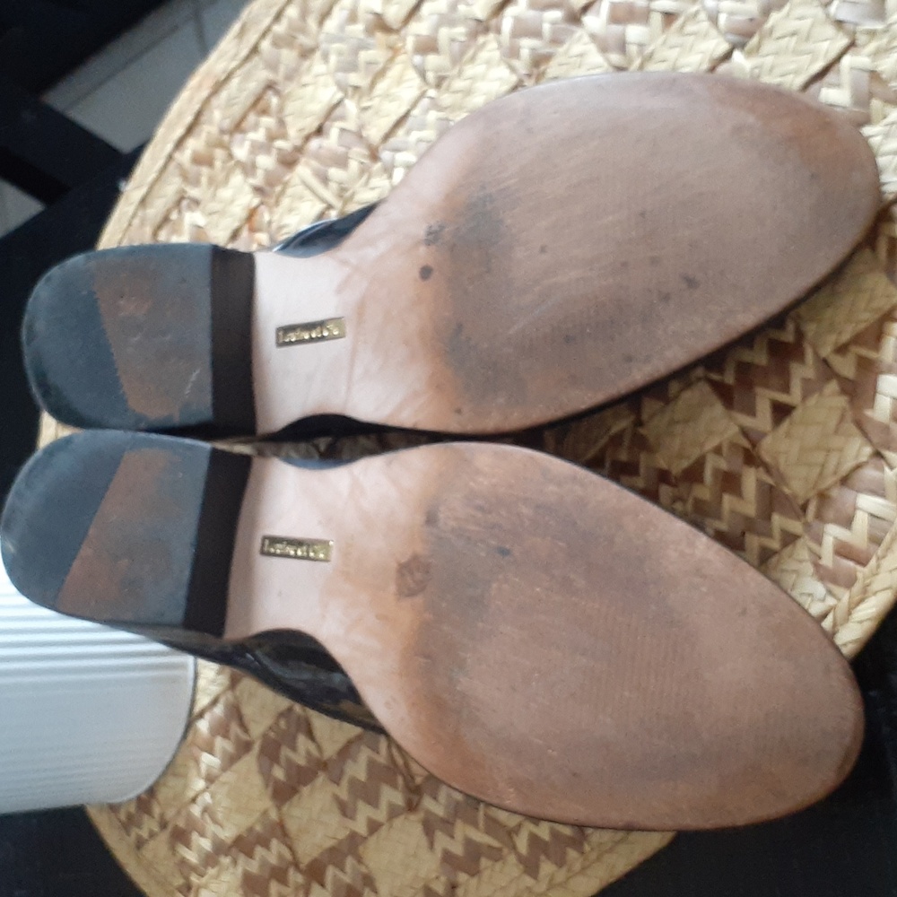 LOUISE ET CIE LEATHER PATENT SHOES - Picture 8 of 12